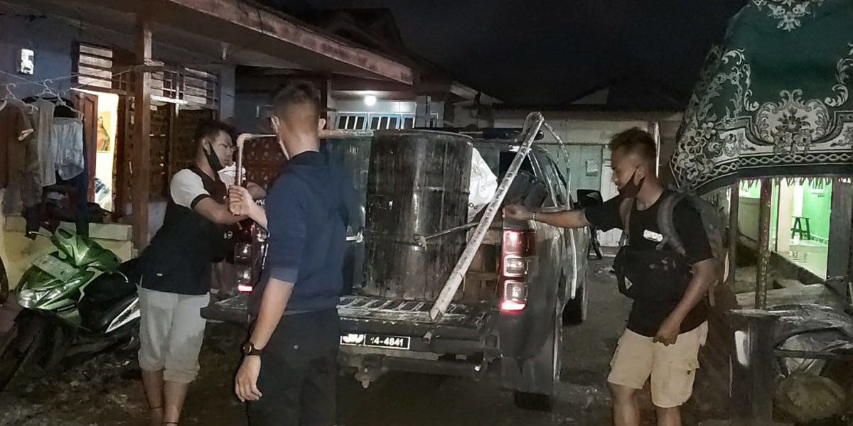 polisi-grebek-rumah-kos-produksi-minuman-keras-di-tengah-kota-timika